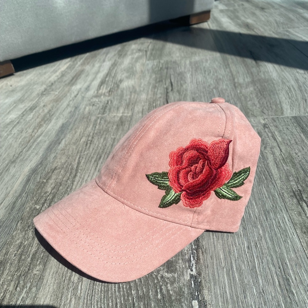 David and Young Rose Hat